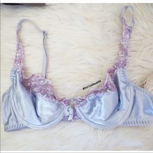 Velvet lace lilac 34B vintage Victoria’s Secret